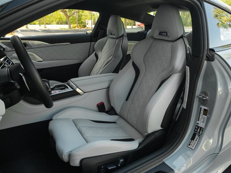 2025 BMW M8 Competition - Photo 26 - Bonita Springs, FL 34134