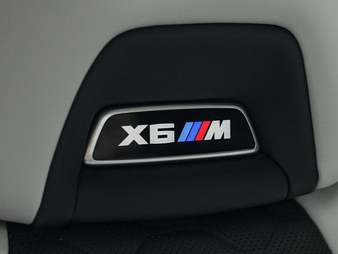 2020 BMW X6 M   - Photo 44 - Bonita Springs, FL 34134