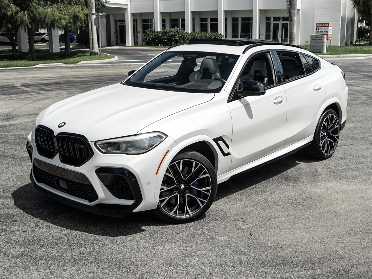 2020 BMW X6 M   - Photo 10 - Bonita Springs, FL 34134