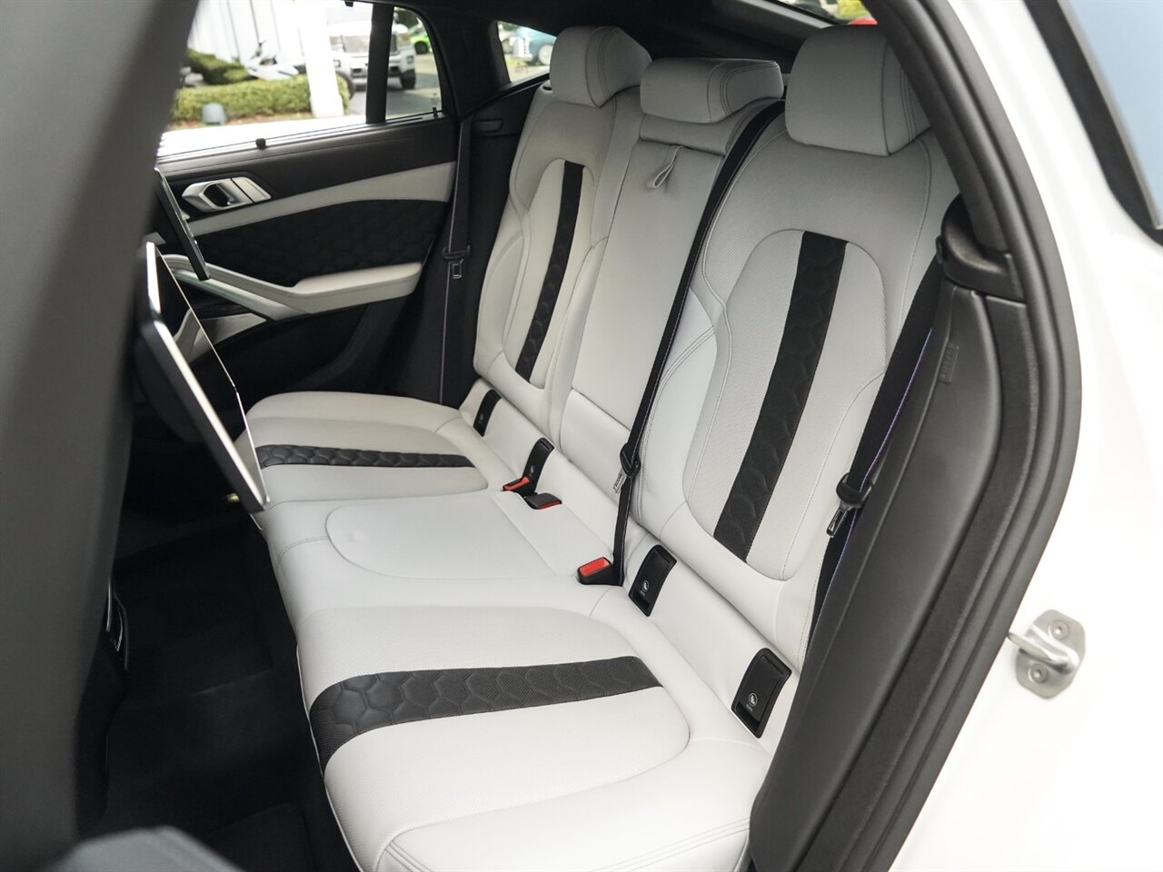 2020 BMW X6 M   - Photo 32 - Bonita Springs, FL 34134