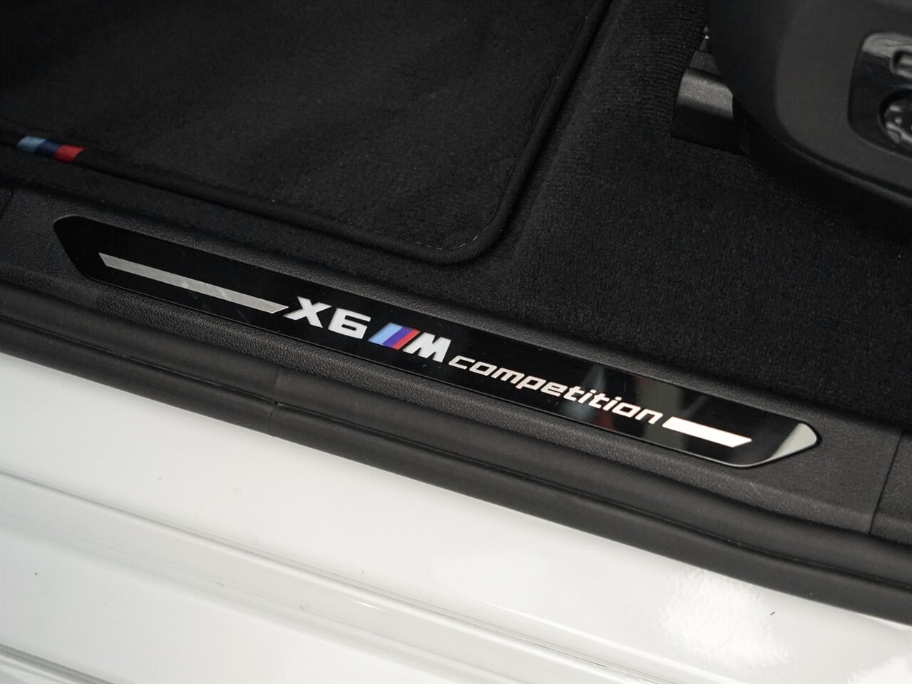 2020 BMW X6 M   - Photo 31 - Bonita Springs, FL 34134