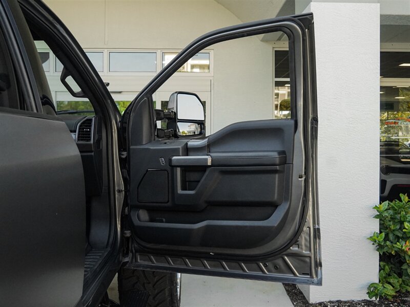 2022 Ford F-250 Lariat - Photo 44 - Bonita Springs, FL 34134