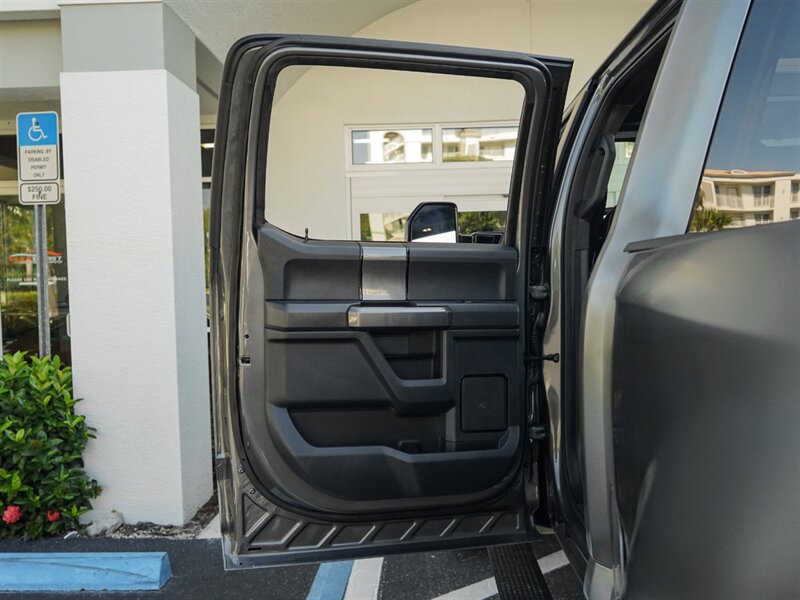 2022 Ford F-250 Lariat - Photo 36 - Bonita Springs, FL 34134