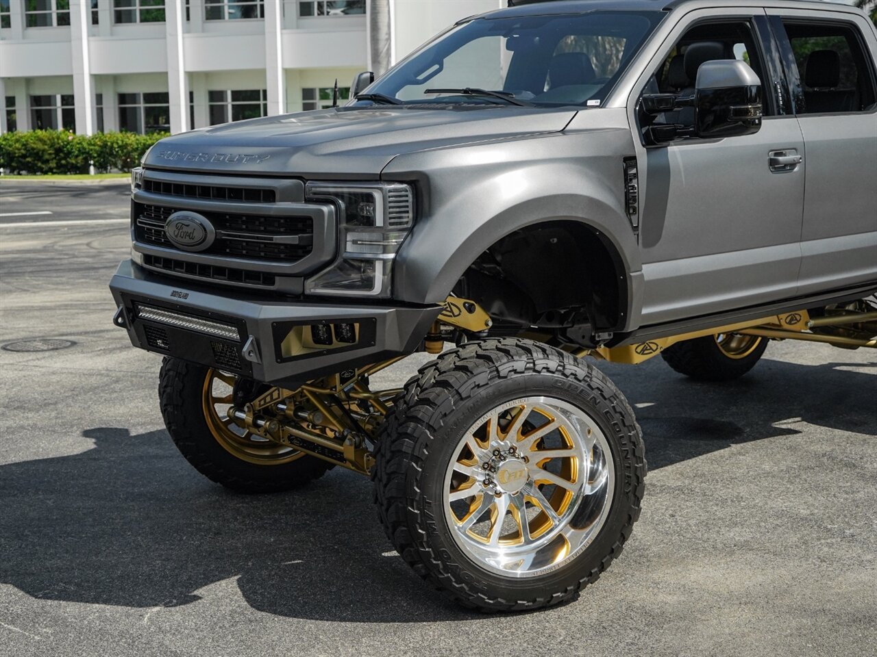 2022 Ford F-250 Lariat   - Photo 13 - Bonita Springs, FL 34134