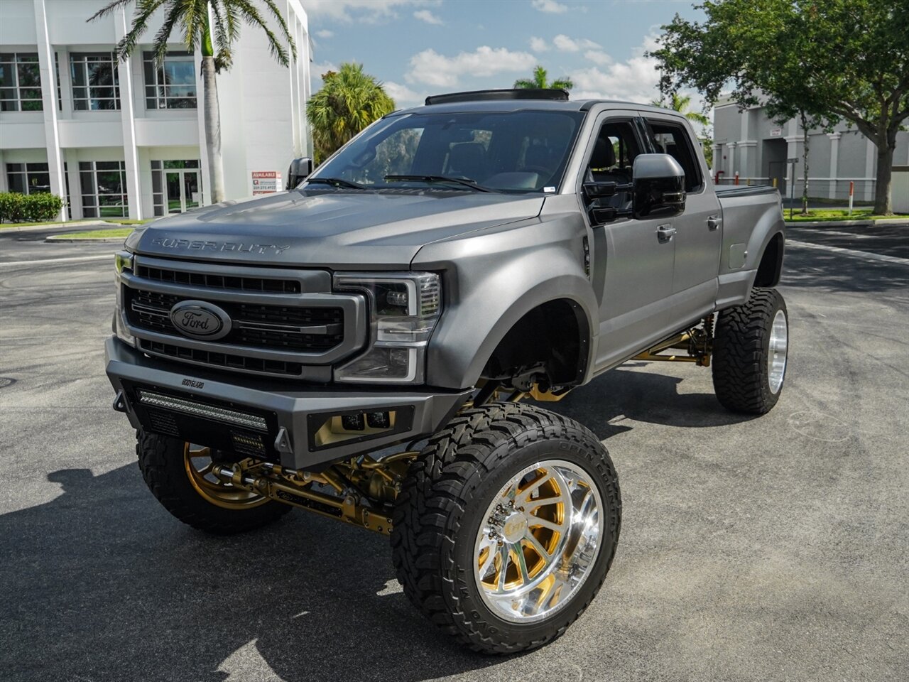 2022 Ford F-250 Lariat   - Photo 12 - Bonita Springs, FL 34134