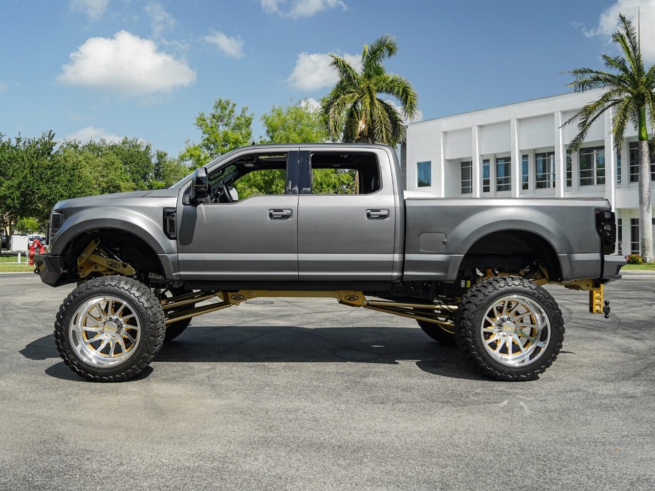 2022 Ford F-250 Lariat   - Photo 49 - Bonita Springs, FL 34134