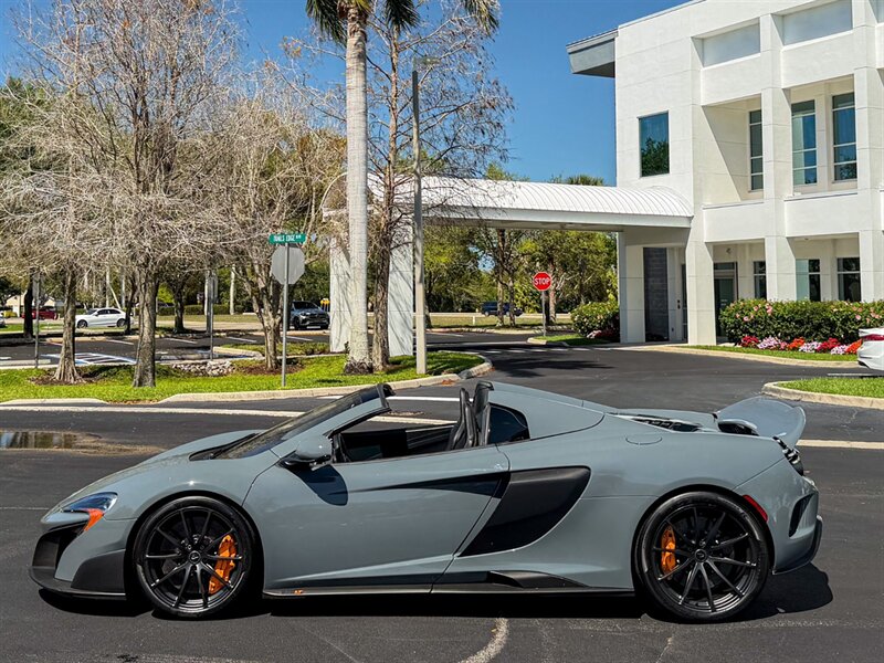 2016 McLaren 675LT Spider   - Photo 40 - Bonita Springs, FL 34134