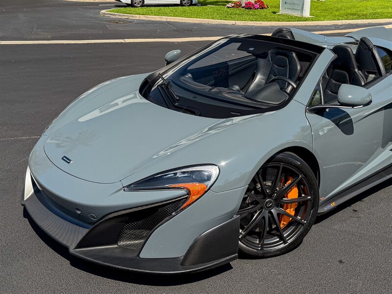 2016 McLaren 675LT Spider   - Photo 12 - Bonita Springs, FL 34134