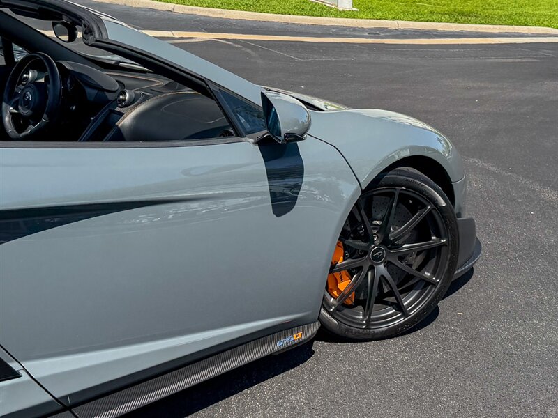 2016 McLaren 675LT Spider   - Photo 62 - Bonita Springs, FL 34134
