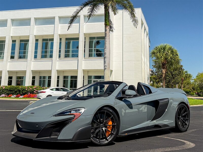 2016 McLaren 675LT Spider   - Photo 13 - Bonita Springs, FL 34134