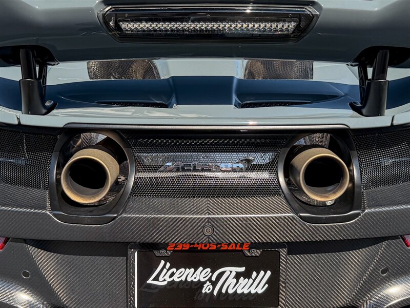 2016 McLaren 675LT Spider   - Photo 54 - Bonita Springs, FL 34134