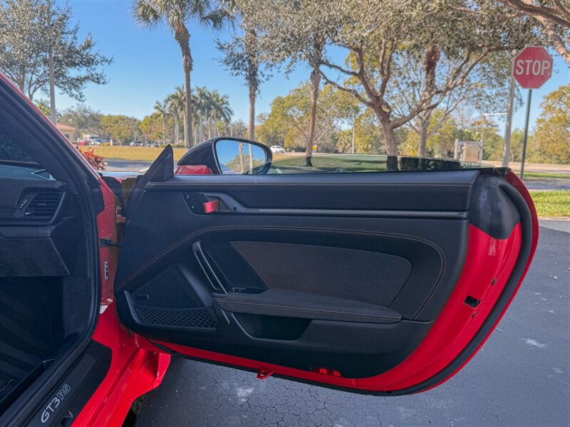 2024 Porsche 911 GT3 RS   - Photo 39 - Bonita Springs, FL 34134