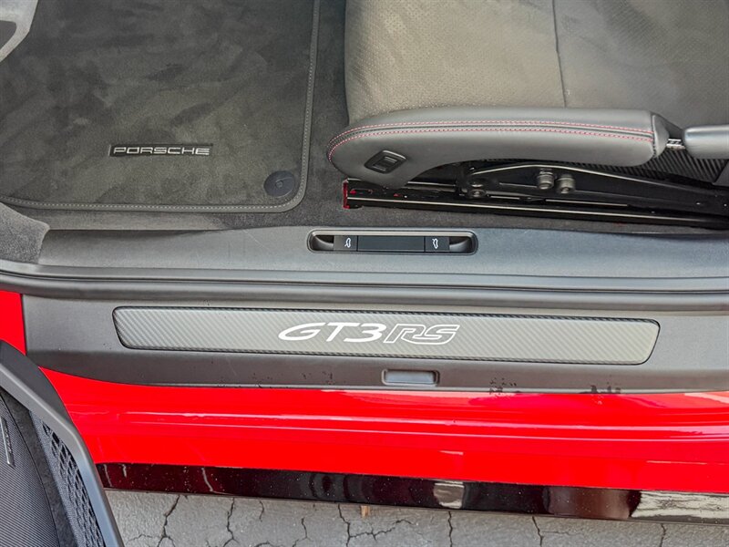 2024 Porsche 911 GT3 RS   - Photo 31 - Bonita Springs, FL 34134