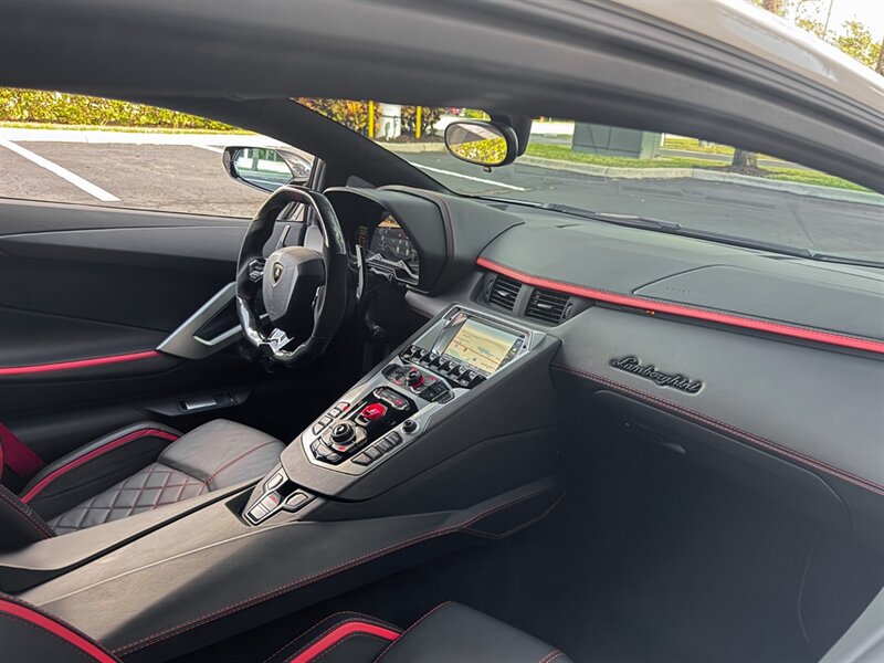 2018 Lamborghini Aventador LP 740-4 S   - Photo 25 - Bonita Springs, FL 34134