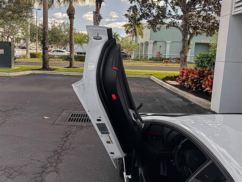 2018 Lamborghini Aventador LP 740-4 S   - Photo 21 - Bonita Springs, FL 34134