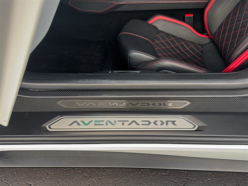 2018 Lamborghini Aventador LP 740-4 S   - Photo 22 - Bonita Springs, FL 34134