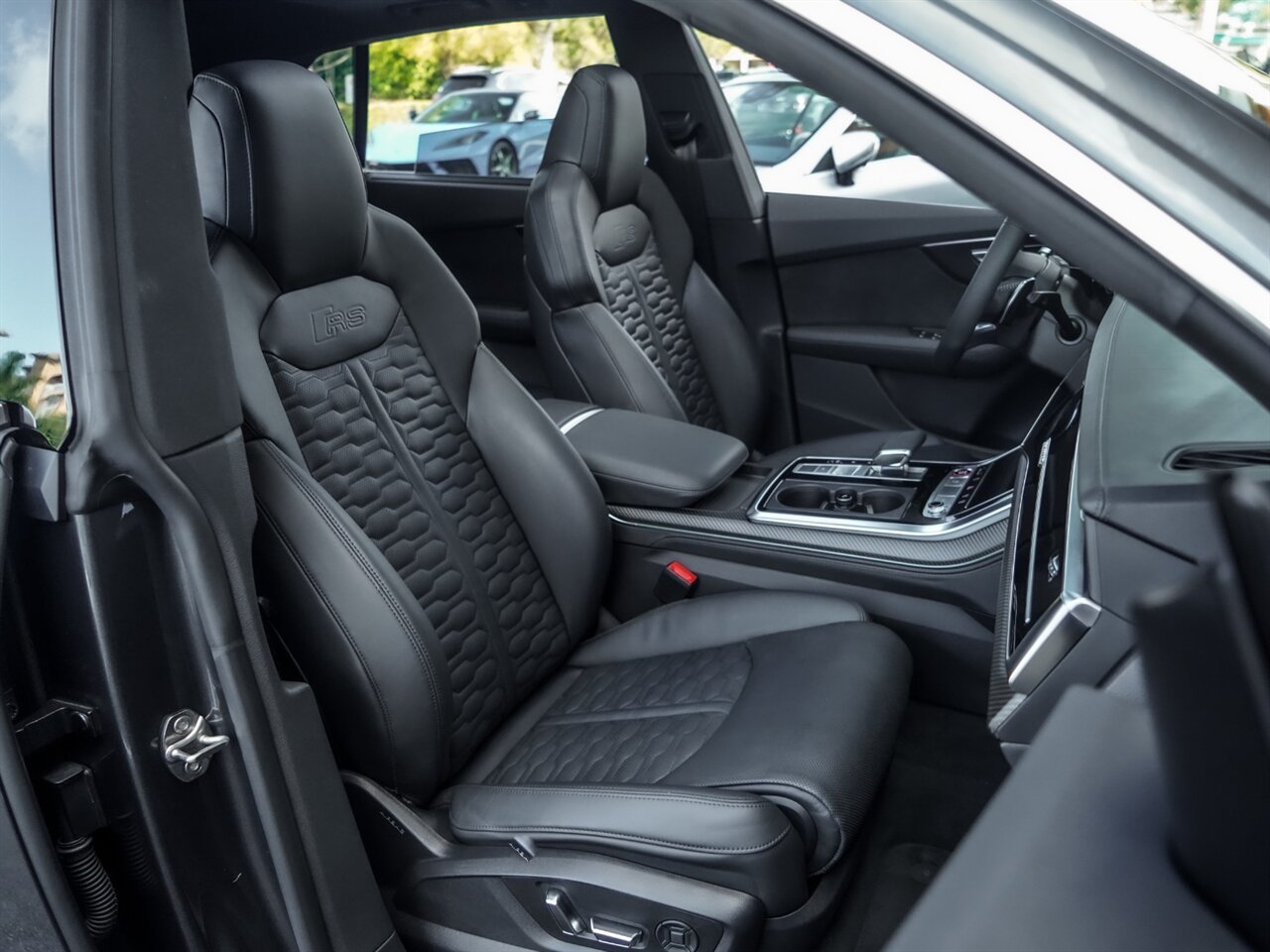 2021 Audi RS Q8 4.0T quattro   - Photo 26 - Bonita Springs, FL 34134