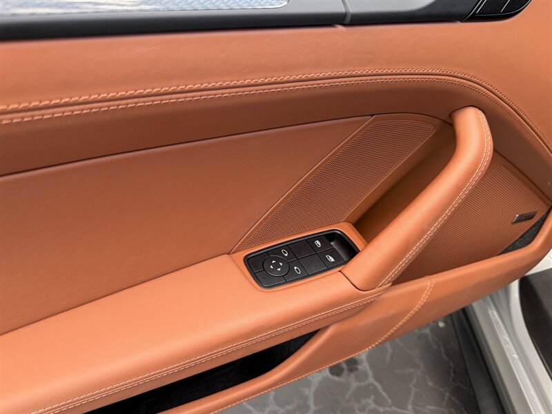 2024 Porsche 911 GT3 Touring - Photo 26 - Bonita Springs, FL 34134