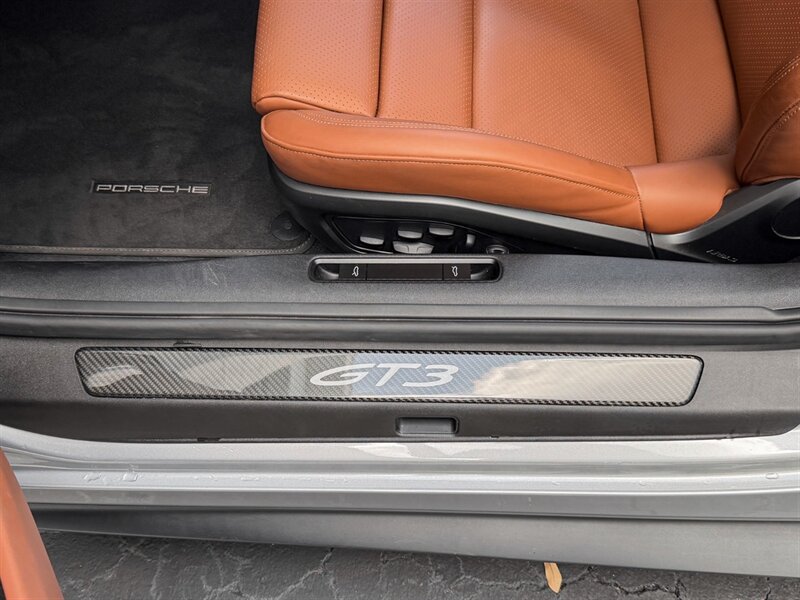 2024 Porsche 911 GT3 Touring - Photo 27 - Bonita Springs, FL 34134