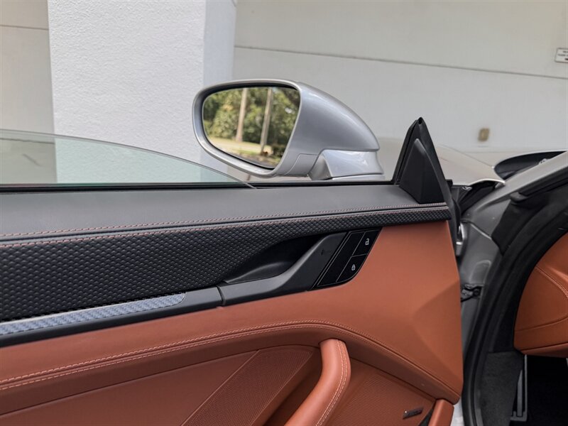 2024 Porsche 911 GT3 Touring - Photo 25 - Bonita Springs, FL 34134