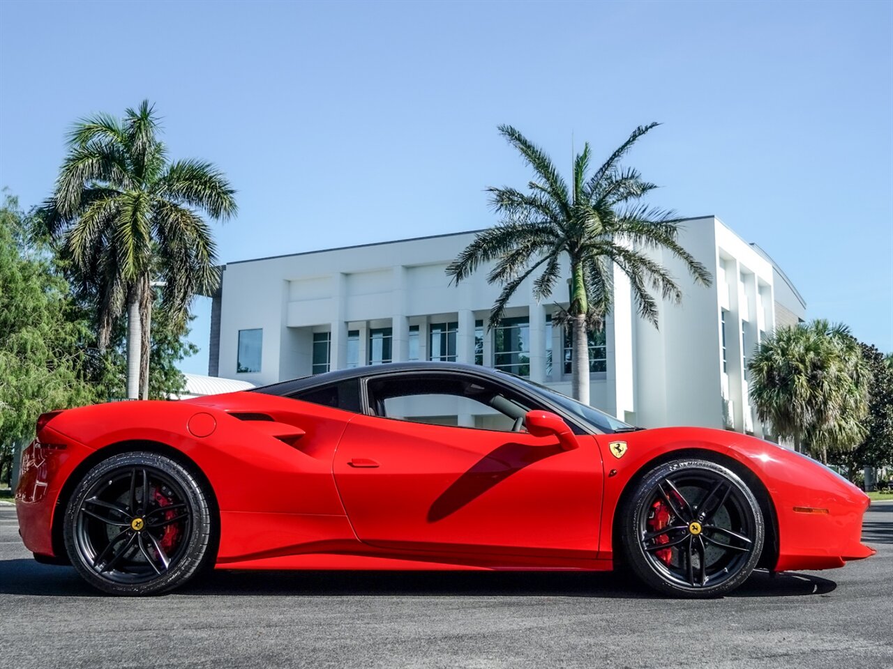 2016 Ferrari 488 GTB   - Photo 44 - Bonita Springs, FL 34134