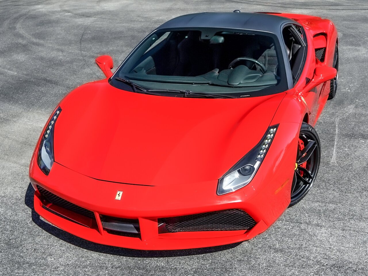 2016 Ferrari 488 GTB   - Photo 10 - Bonita Springs, FL 34134