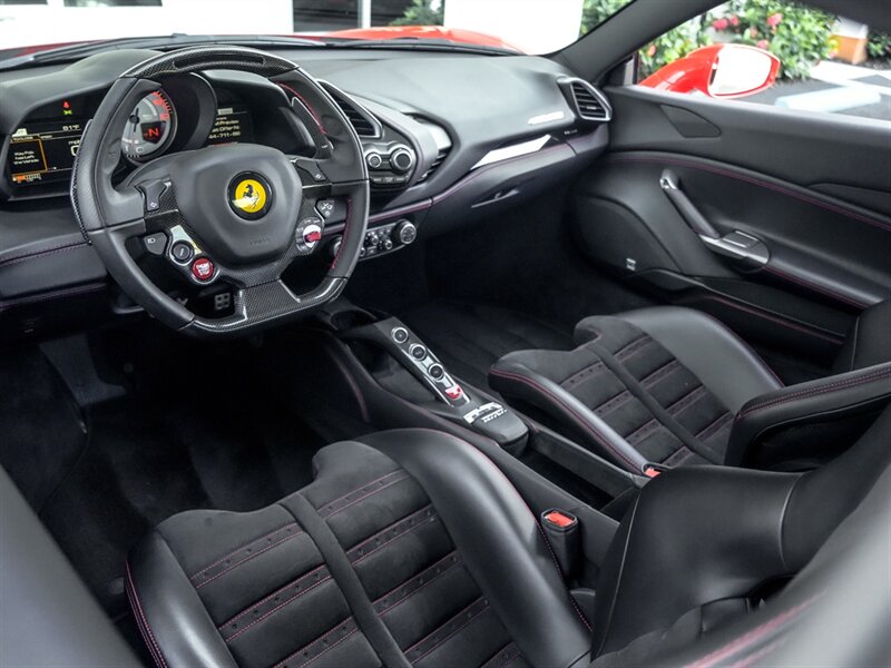 2016 Ferrari 488 GTB   - Photo 2 - Bonita Springs, FL 34134