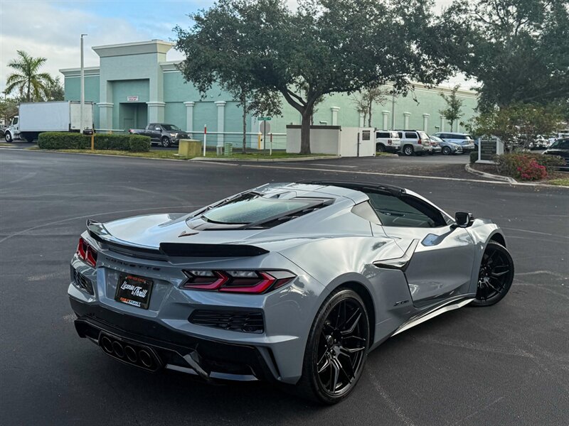 2024 Chevrolet Corvette Z06   - Photo 63 - Bonita Springs, FL 34134
