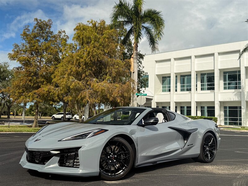 2024 Chevrolet Corvette Z06   - Photo 10 - Bonita Springs, FL 34134