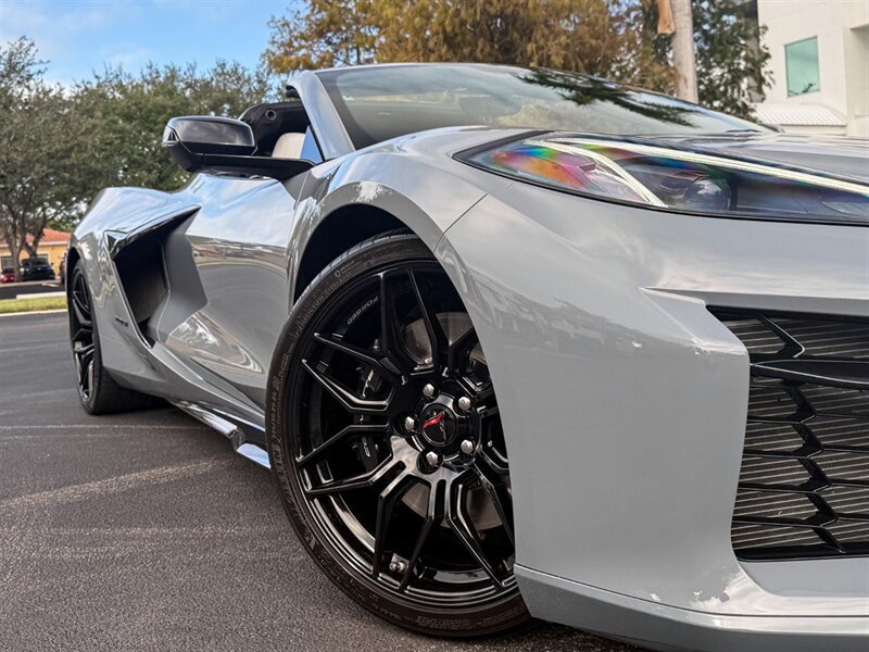 2024 Chevrolet Corvette Z06   - Photo 74 - Bonita Springs, FL 34134