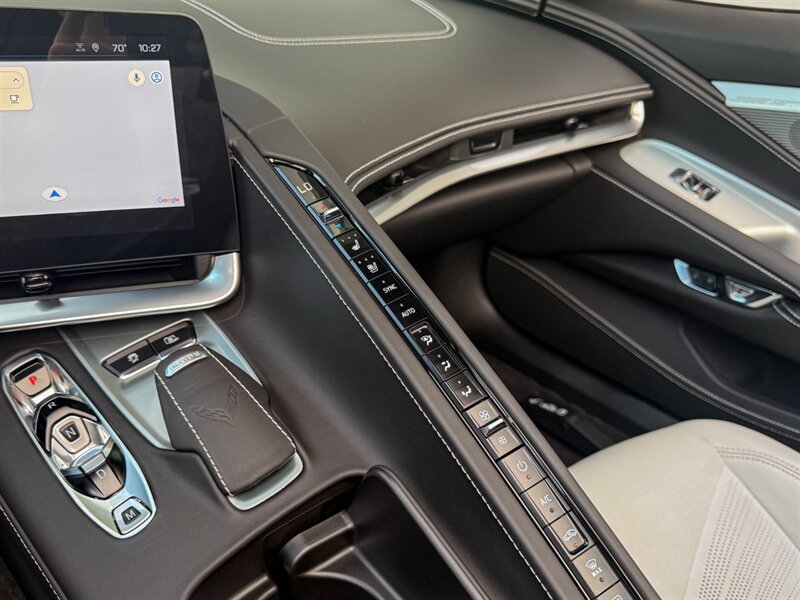 2024 Chevrolet Corvette Z06   - Photo 17 - Bonita Springs, FL 34134