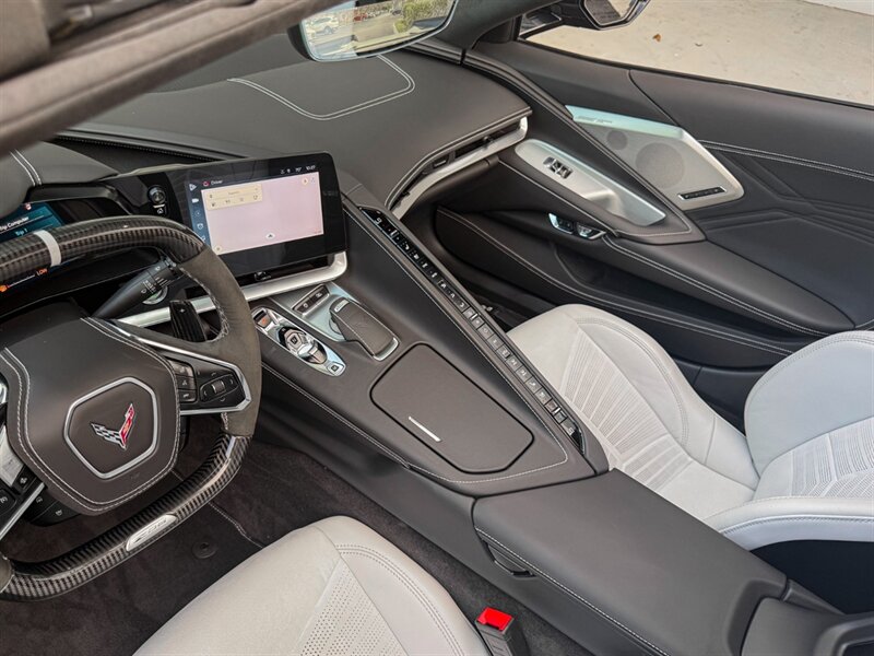 2024 Chevrolet Corvette Z06   - Photo 14 - Bonita Springs, FL 34134