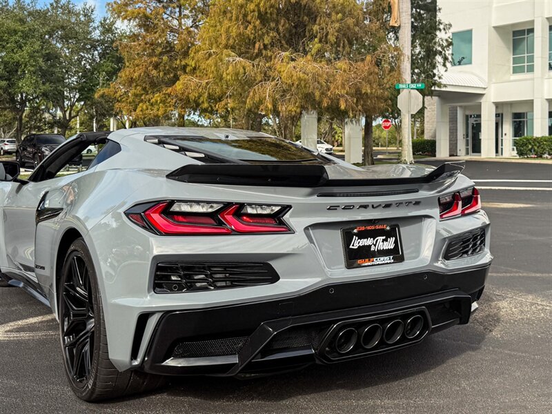 2024 Chevrolet Corvette Z06   - Photo 50 - Bonita Springs, FL 34134