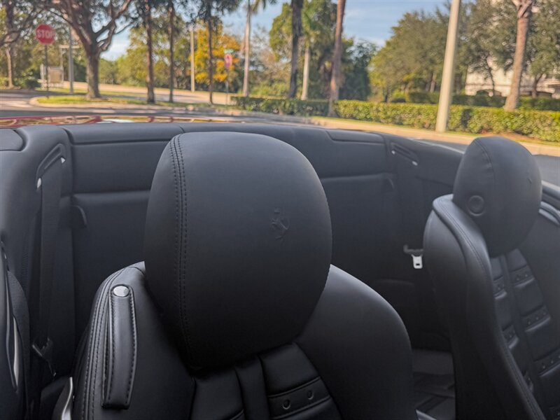 2013 Ferrari California   - Photo 33 - Bonita Springs, FL 34134