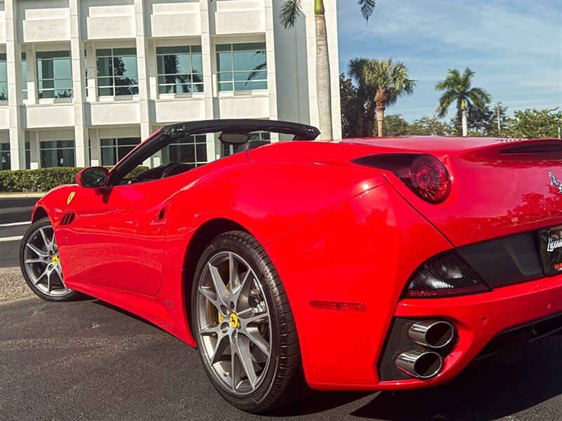 2013 Ferrari California   - Photo 47 - Bonita Springs, FL 34134