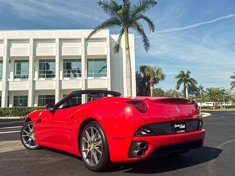 2013 Ferrari California   - Photo 46 - Bonita Springs, FL 34134