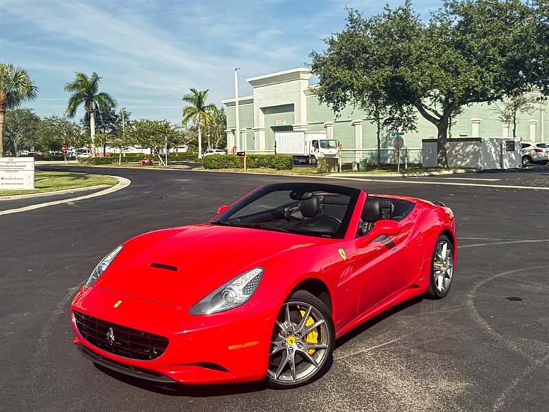 2013 Ferrari California   - Photo 8 - Bonita Springs, FL 34134