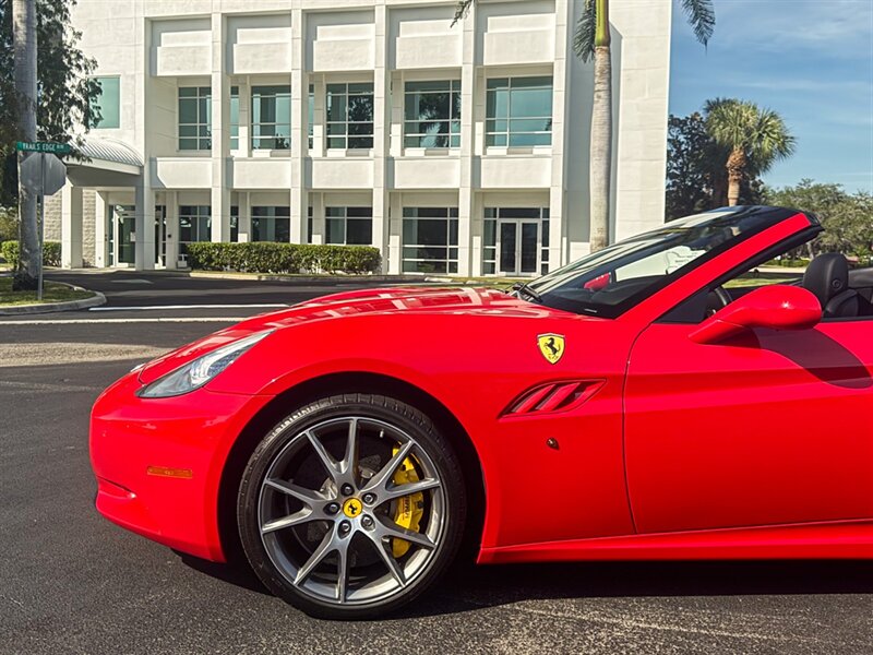 2013 Ferrari California   - Photo 42 - Bonita Springs, FL 34134