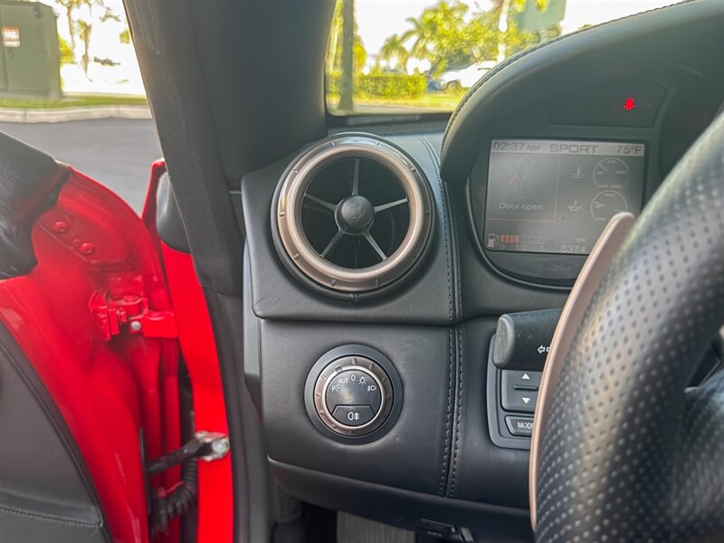 2013 Ferrari California   - Photo 19 - Bonita Springs, FL 34134