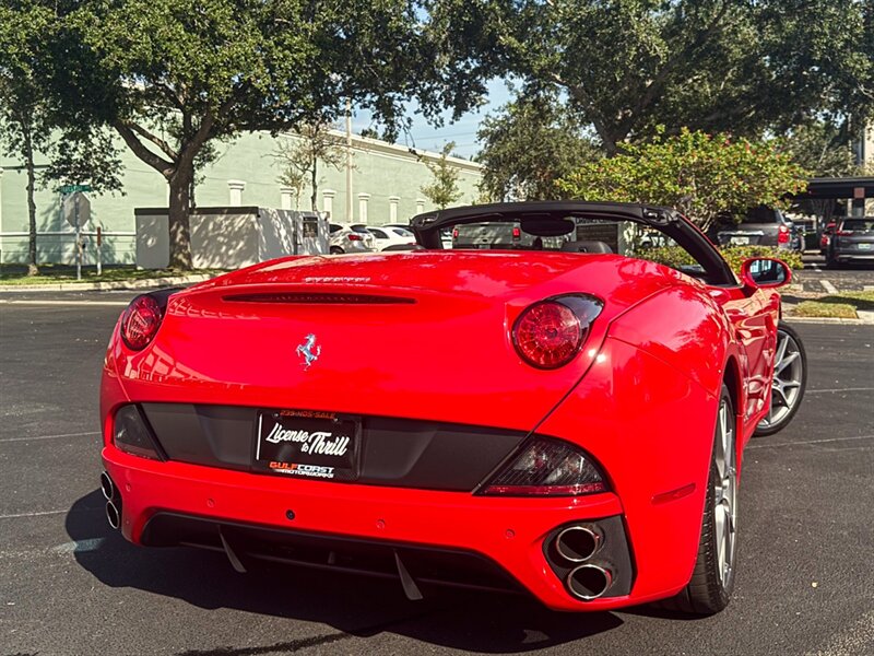 2013 Ferrari California   - Photo 58 - Bonita Springs, FL 34134