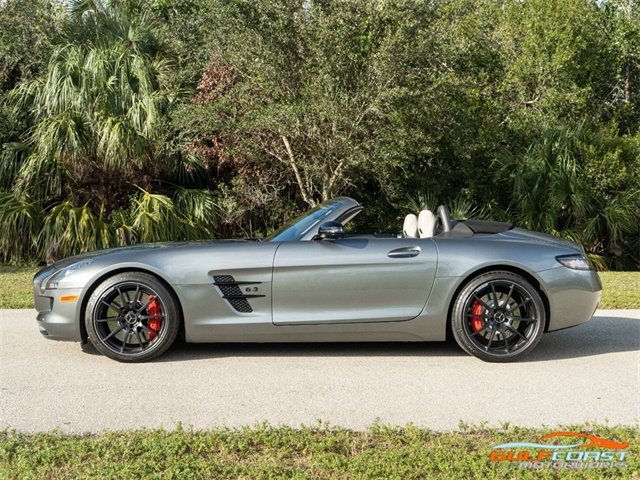 2014 Mercedes-Benz SLS AMG GT   - Photo 32 - Bonita Springs, FL 34134
