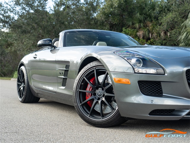2014 Mercedes-Benz SLS AMG GT   - Photo 52 - Bonita Springs, FL 34134