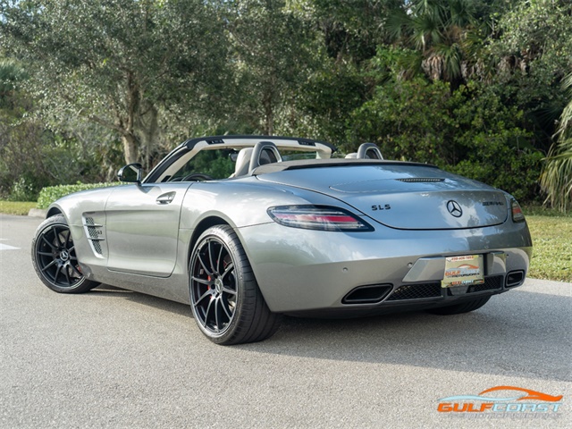 2014 Mercedes-Benz SLS AMG GT   - Photo 35 - Bonita Springs, FL 34134