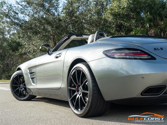 2014 Mercedes-Benz SLS AMG GT   - Photo 37 - Bonita Springs, FL 34134