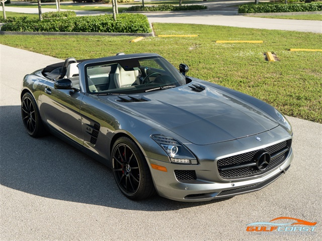 2014 Mercedes-Benz SLS AMG GT   - Photo 8 - Bonita Springs, FL 34134