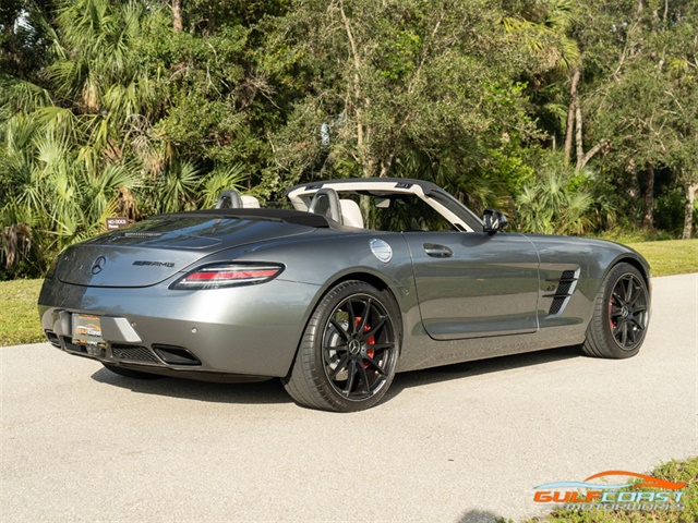 2014 Mercedes-Benz SLS AMG GT   - Photo 46 - Bonita Springs, FL 34134
