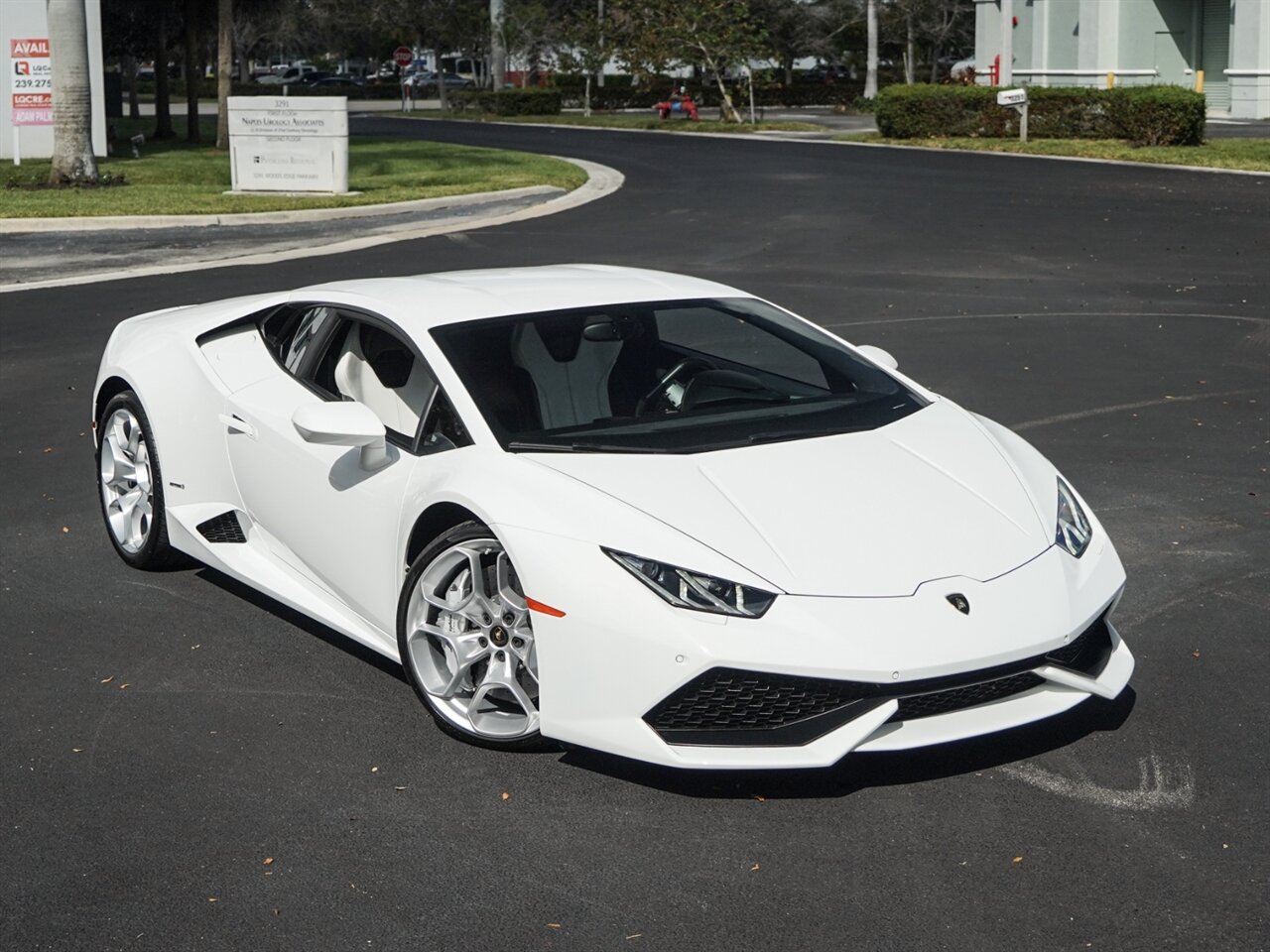 2015 Lamborghini Huracan LP 610-4   - Photo 66 - Bonita Springs, FL 34134