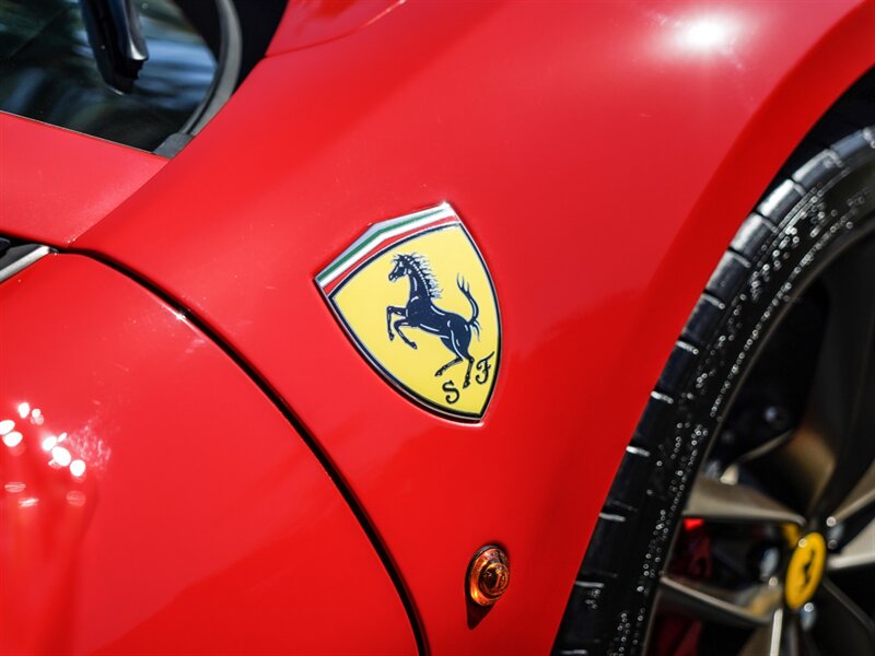 2018 Ferrari 488 Spider - Photo 10 - Bonita Springs, FL 34134