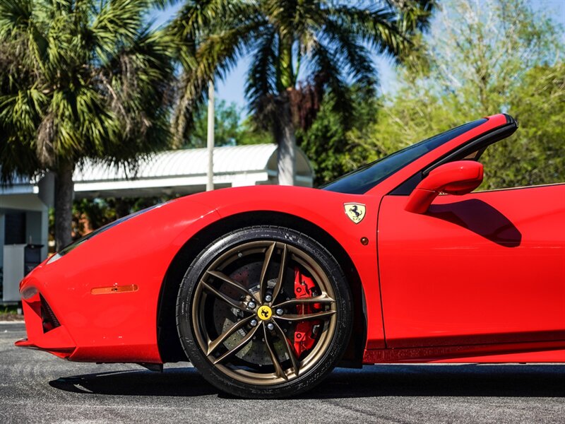 2018 Ferrari 488 Spider - Photo 31 - Bonita Springs, FL 34134