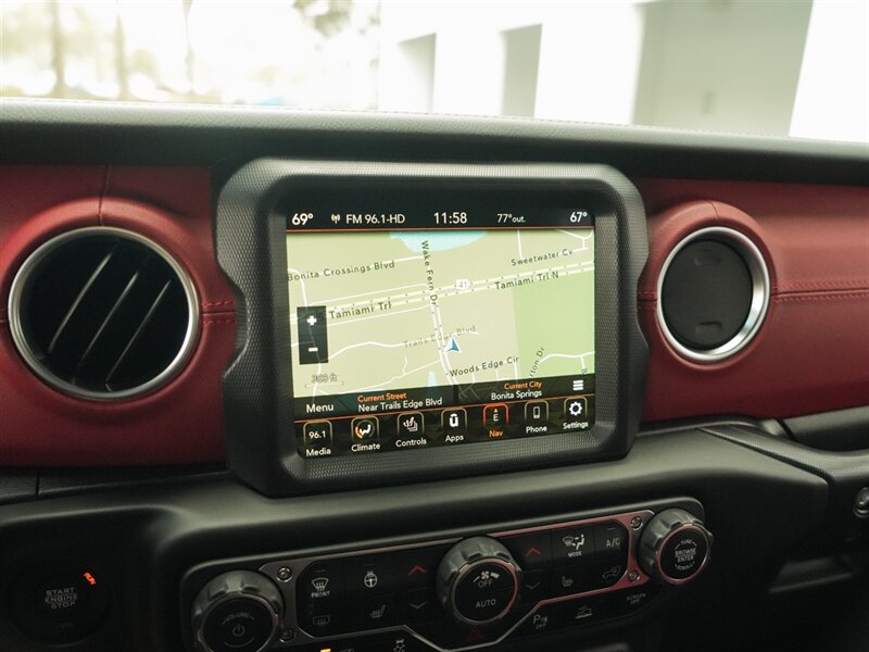 2023 Jeep Wrangler Rubicon 392 20th Anniversary   - Photo 16 - Bonita Springs, FL 34134